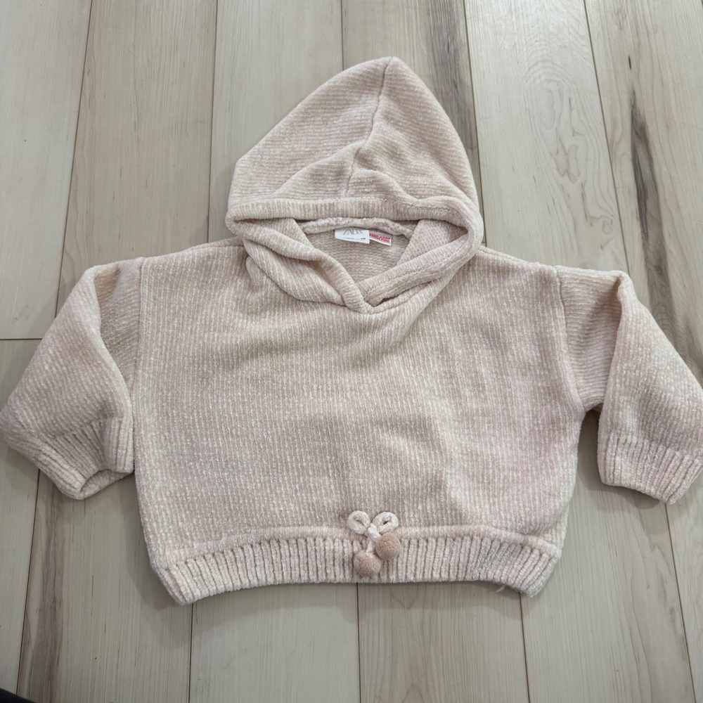 Zara Kids Chenille Knit Hoodie Cream Beige Pom Pom Bow Toddler Size 2-3 Years
